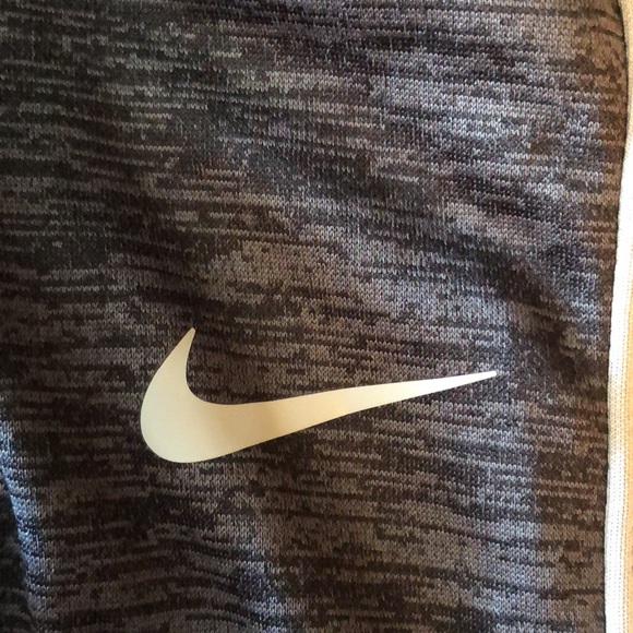 Set of (2) Nike Baby Boy Clothes 18 months - Picture 8 of 15